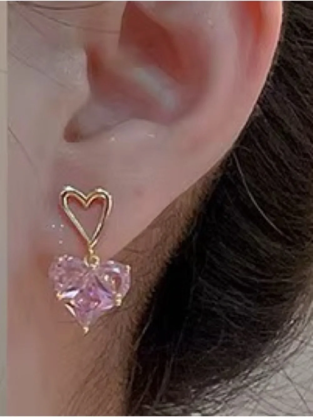 *** High Quality Gold Heart Drop Earrings with Pink Crystal Heart